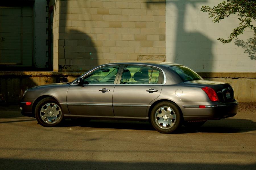  Kia Amanti 2007 года  (фото 29 из 32)